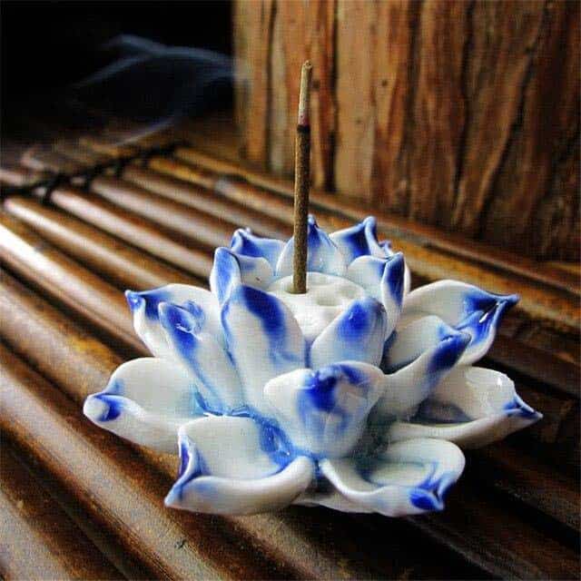 Räucherstäbchenhalter Lotus Handgefertigt